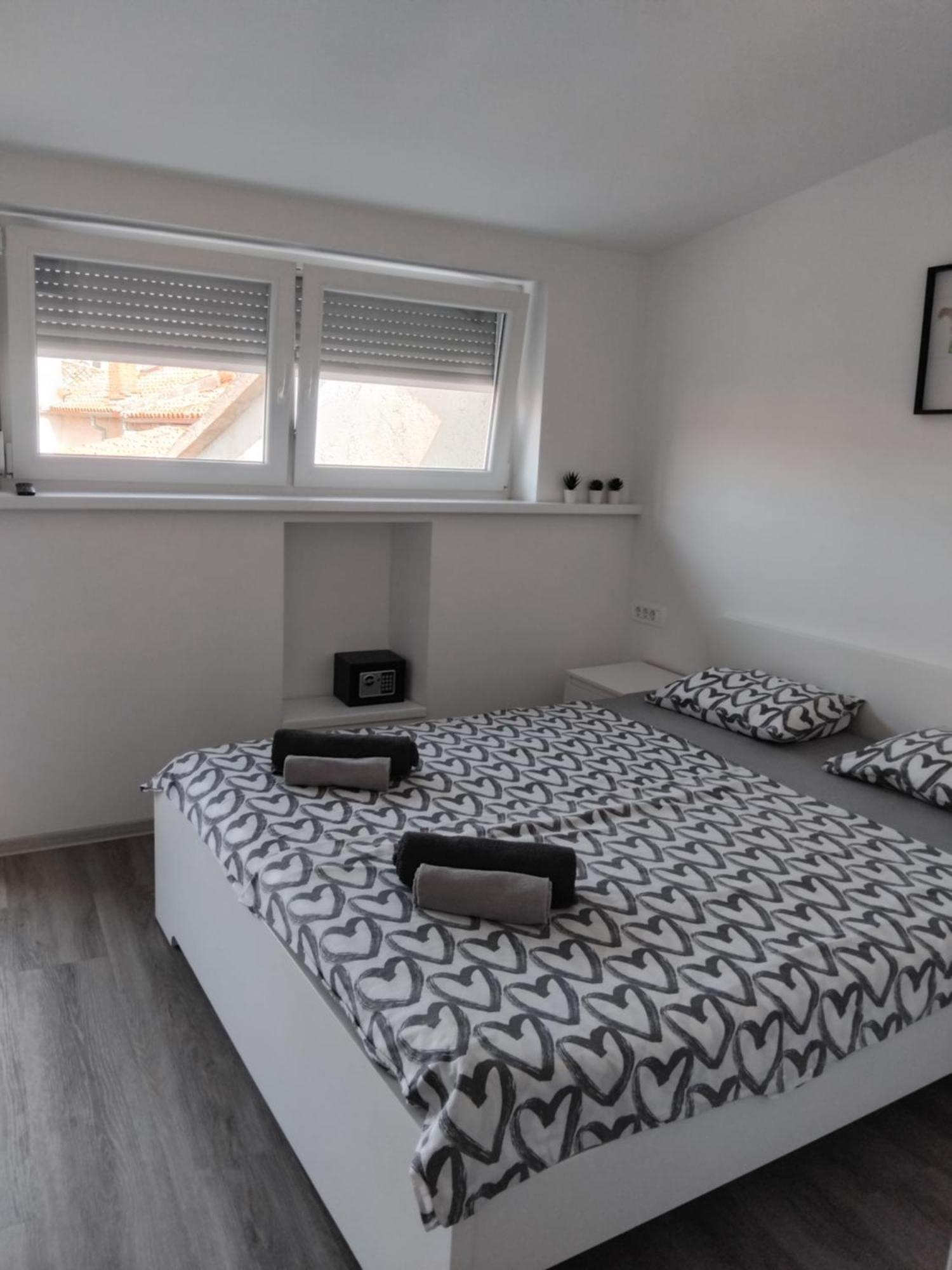 Apartmaja Eva&Pia Koper Ngoại thất bức ảnh