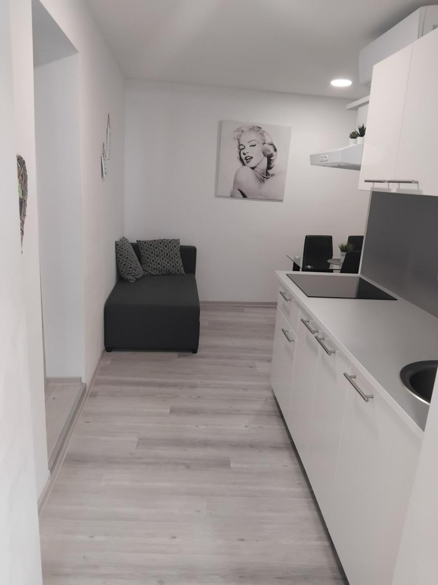 Apartmaja Eva&Pia Koper Ngoại thất bức ảnh