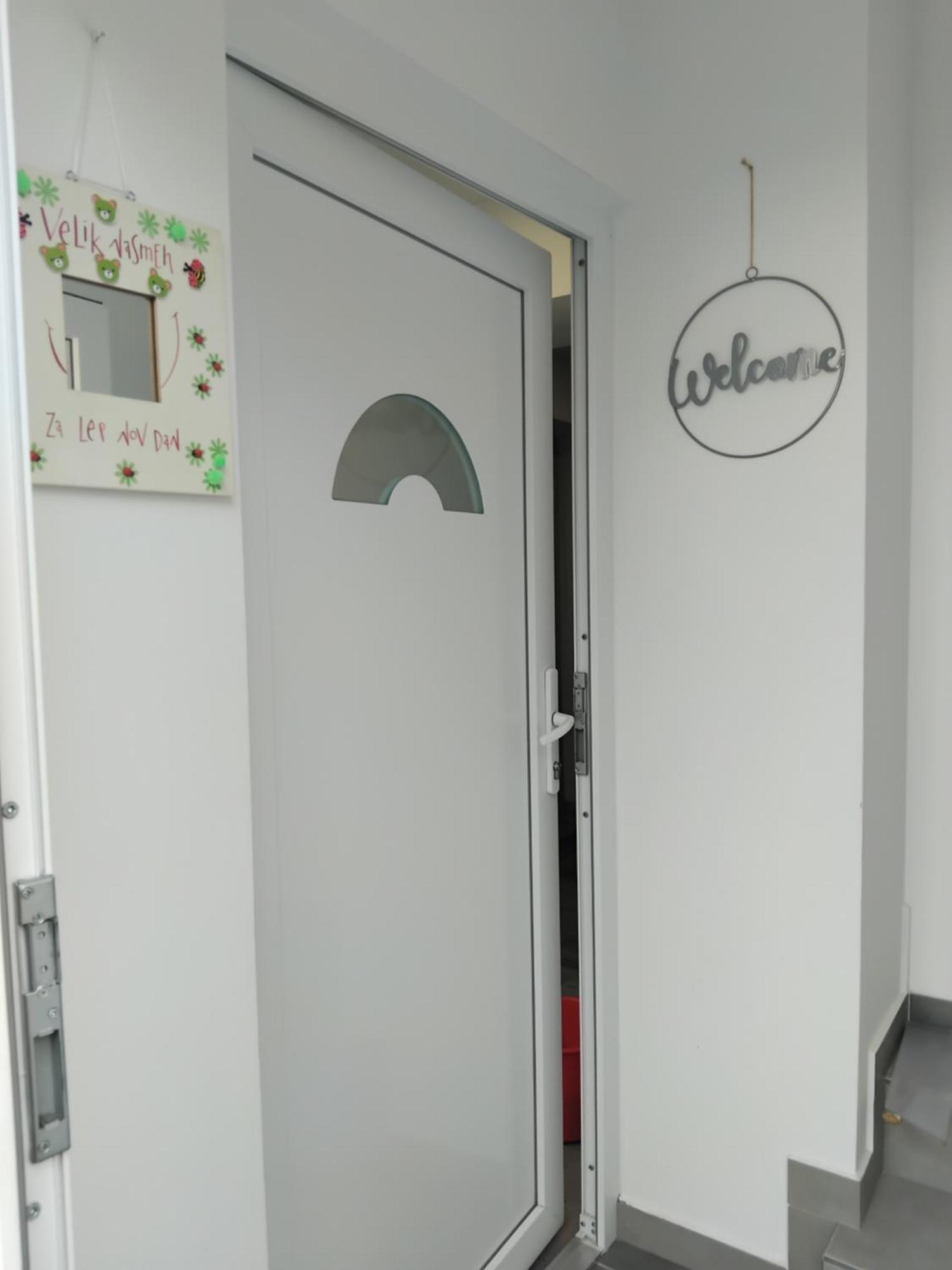 Apartmaja Eva&Pia Koper Ngoại thất bức ảnh